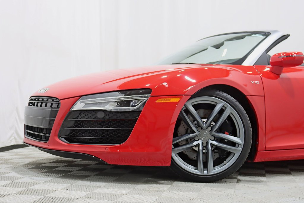 Used 2015 Audi R8 V10 AWD/4WD image 3