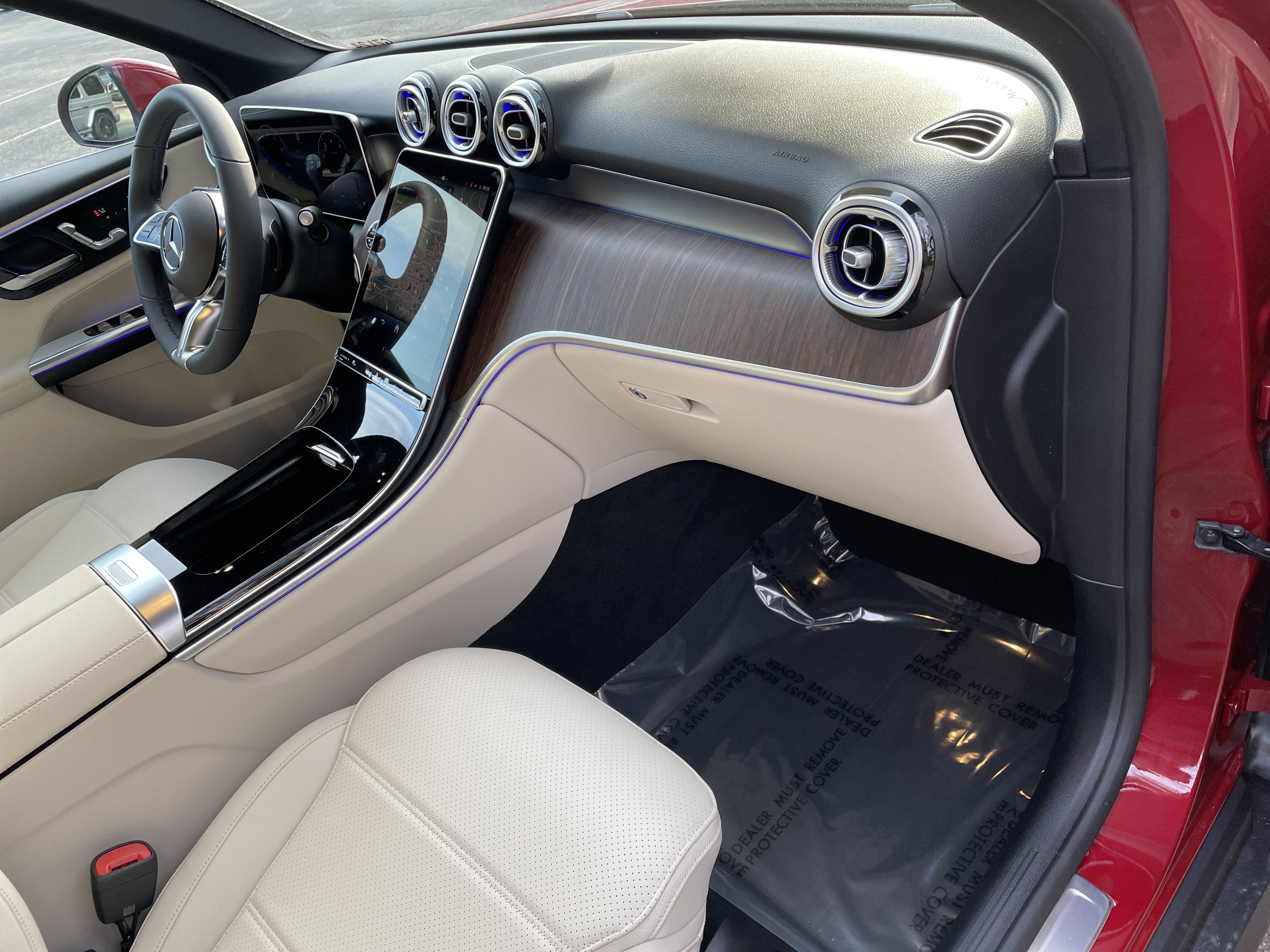 New 2026 Mercedes-Benz GLC 300 image 42