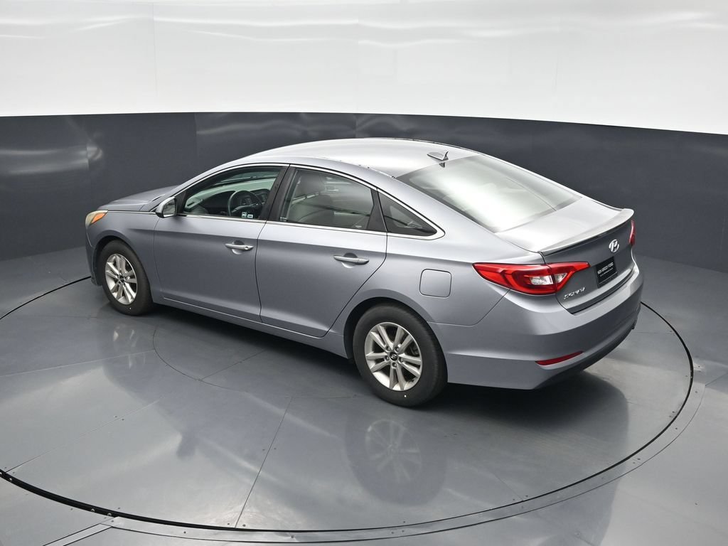 Used 2015 Hyundai Sonata SE w/ Option Group 09 FWD image 37