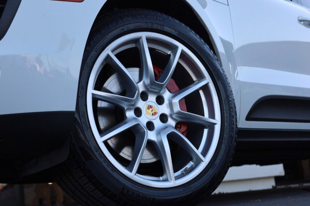 Used 2016 Porsche Macan S image 57