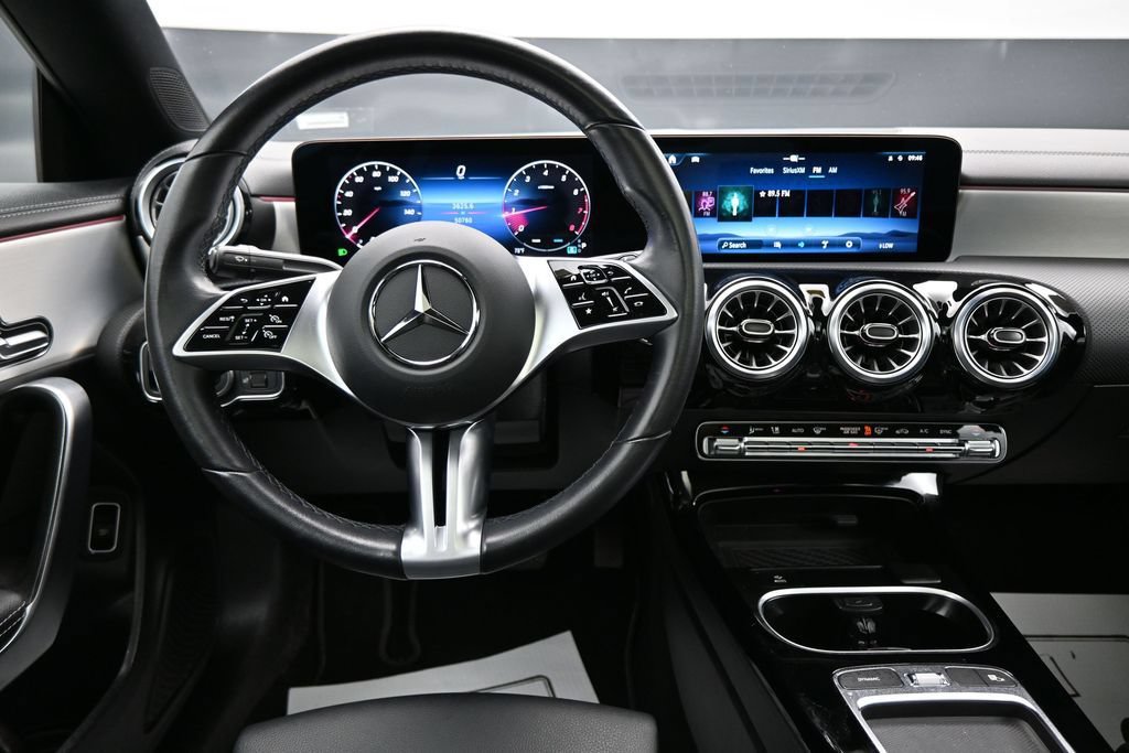 Used 2025 Mercedes-Benz CLA 250 image 18