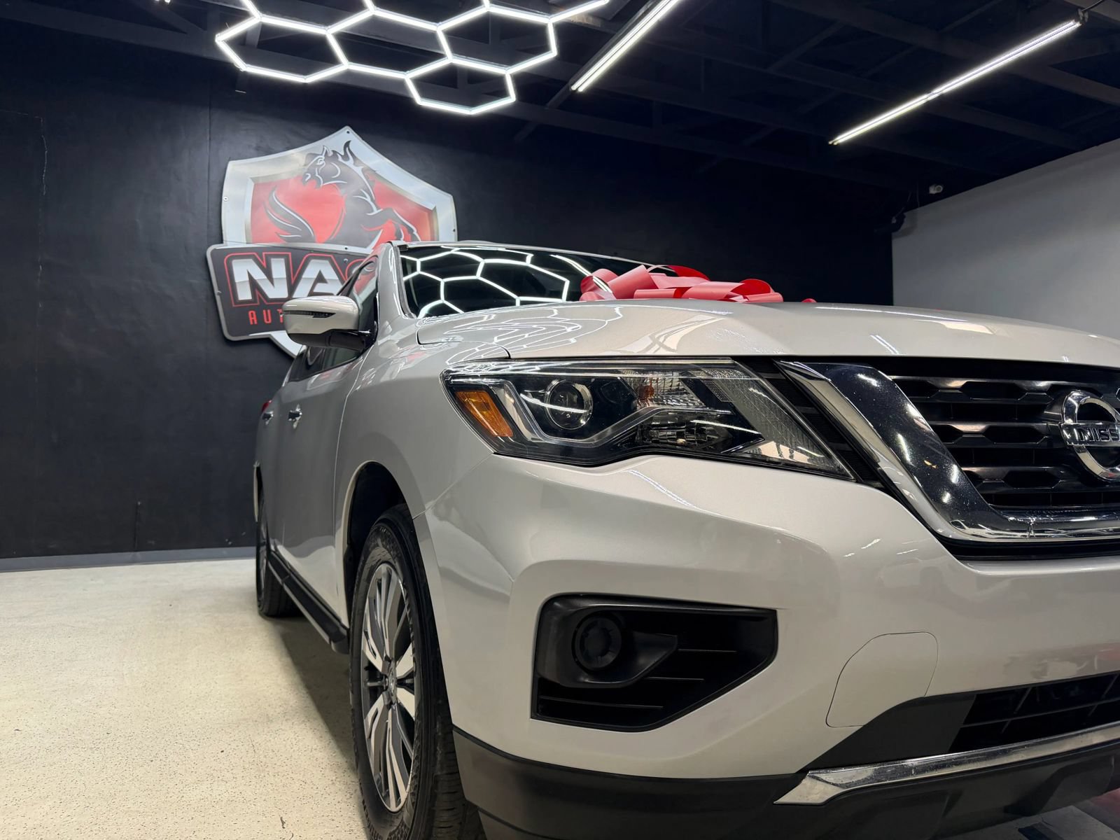 Used 2020 Nissan Pathfinder S AWD/4WD image 8