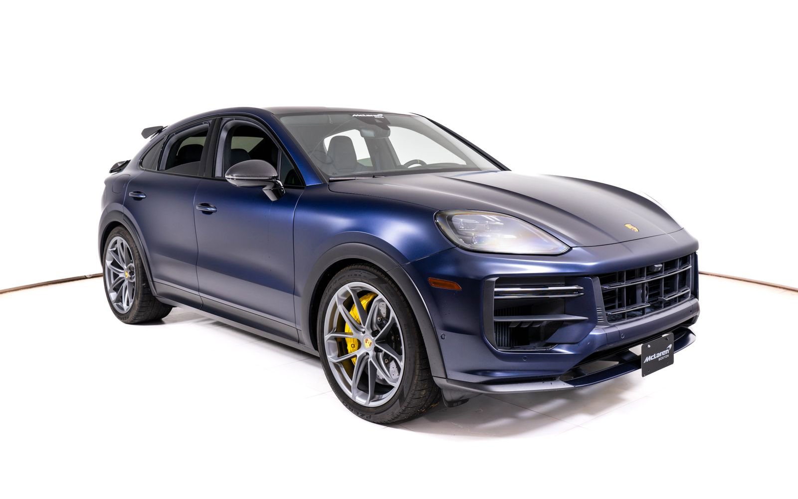 Used 2024 Porsche Cayenne Turbo GT AWD/4WD image 8