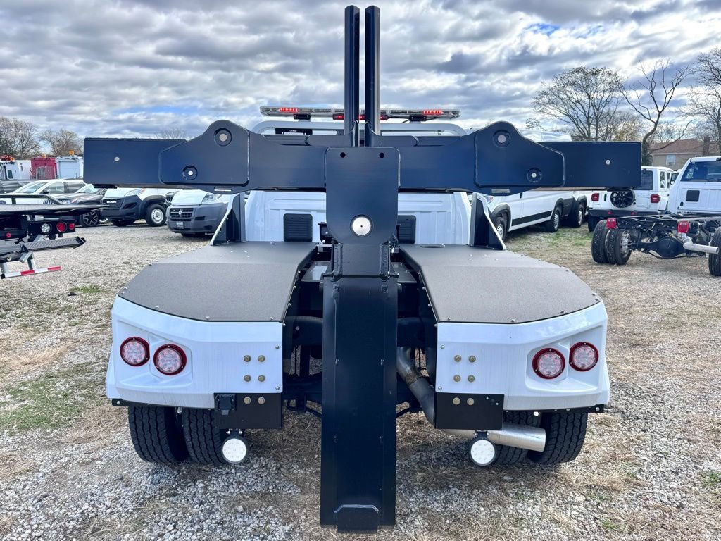 New 2024 RAM 4500 SLT w/ Quick Order Package 2YG SLT image 1