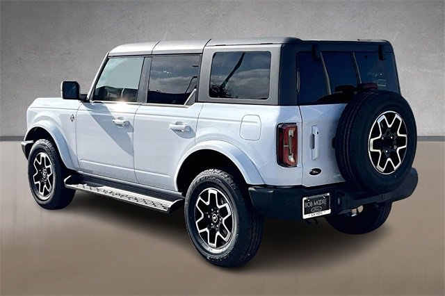 New 2025 Ford Bronco Outer Banks image 3