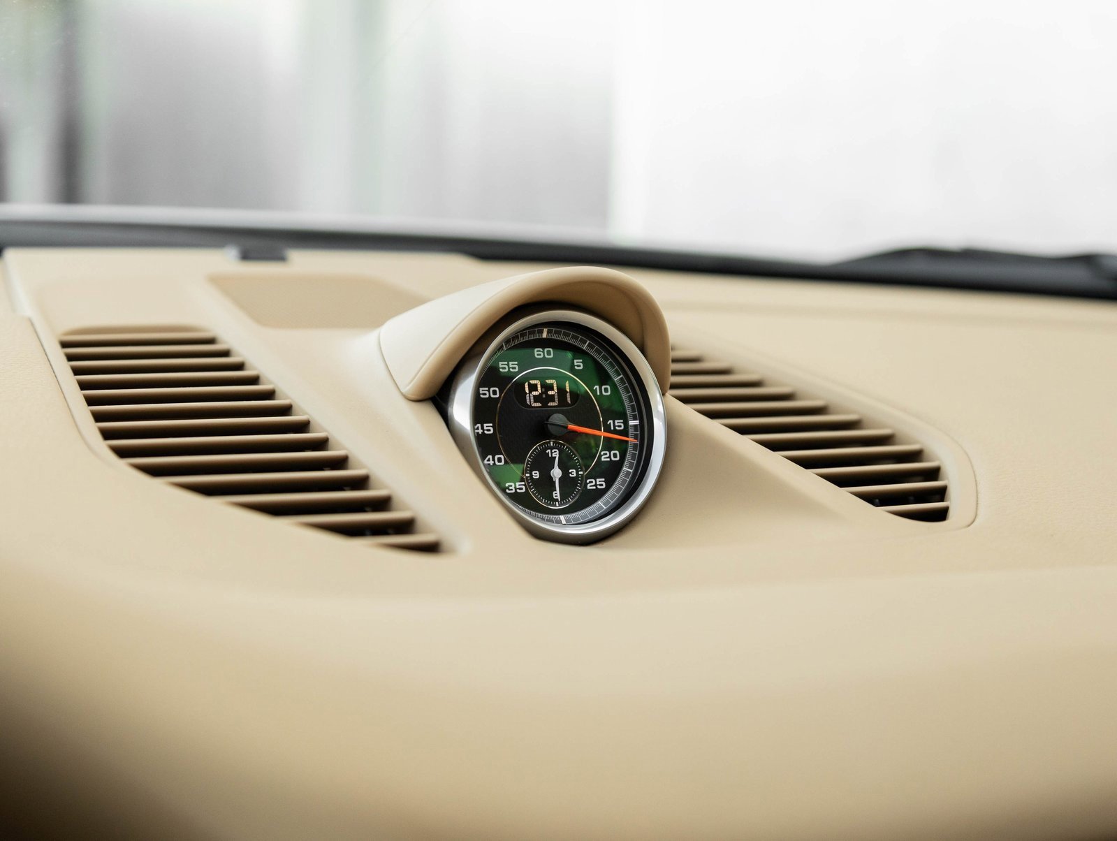 Certified 2013 Porsche 911 Carrera 4S image 24