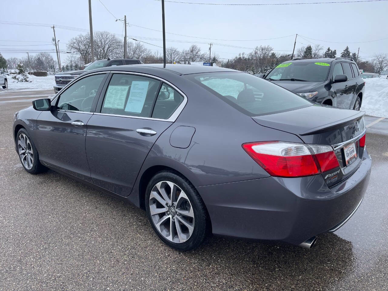 Used 2015 Honda Accord Sport image 3