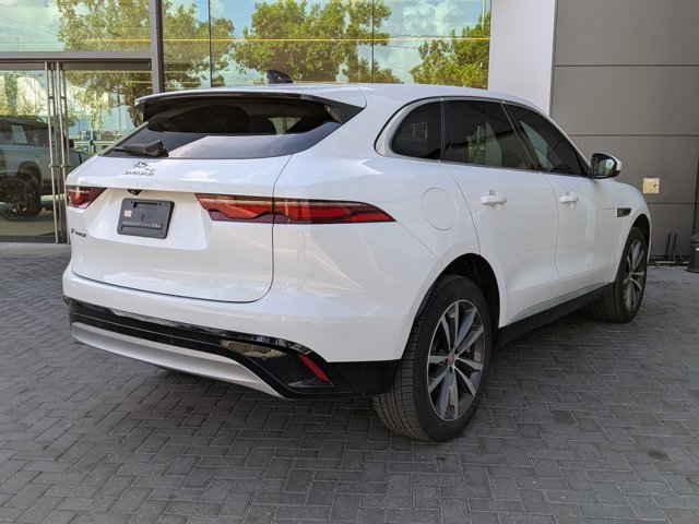 Used 2023 Jaguar F-PACE S image 5