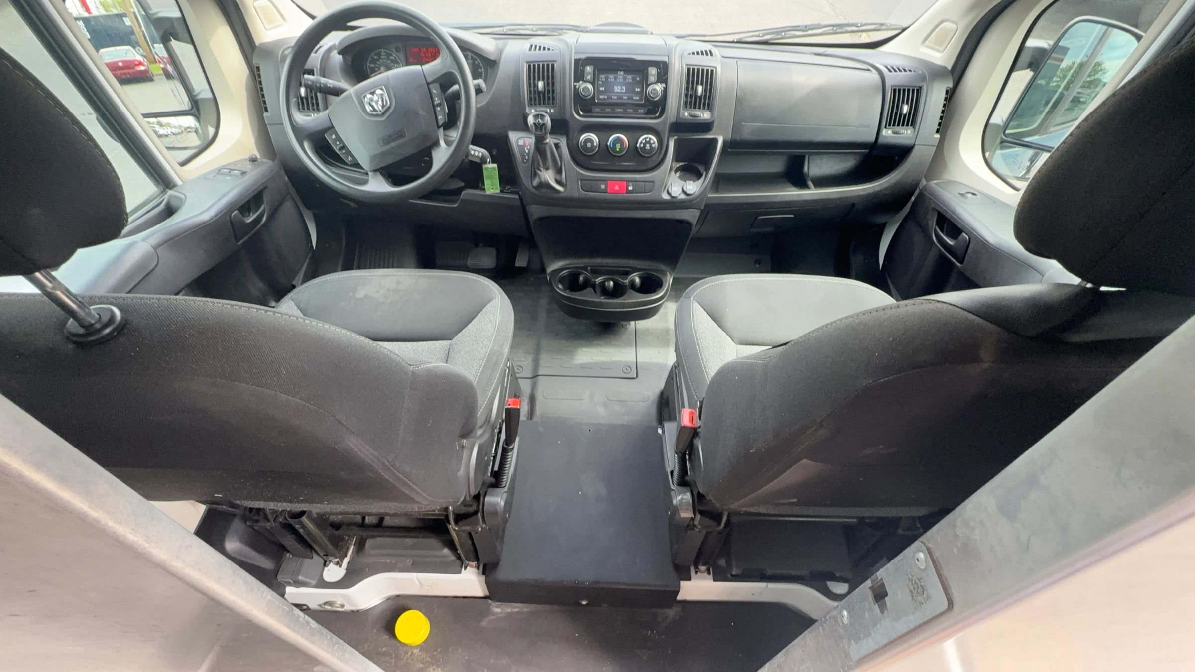 Used 2018 RAM ProMaster 2500 FWD image 12