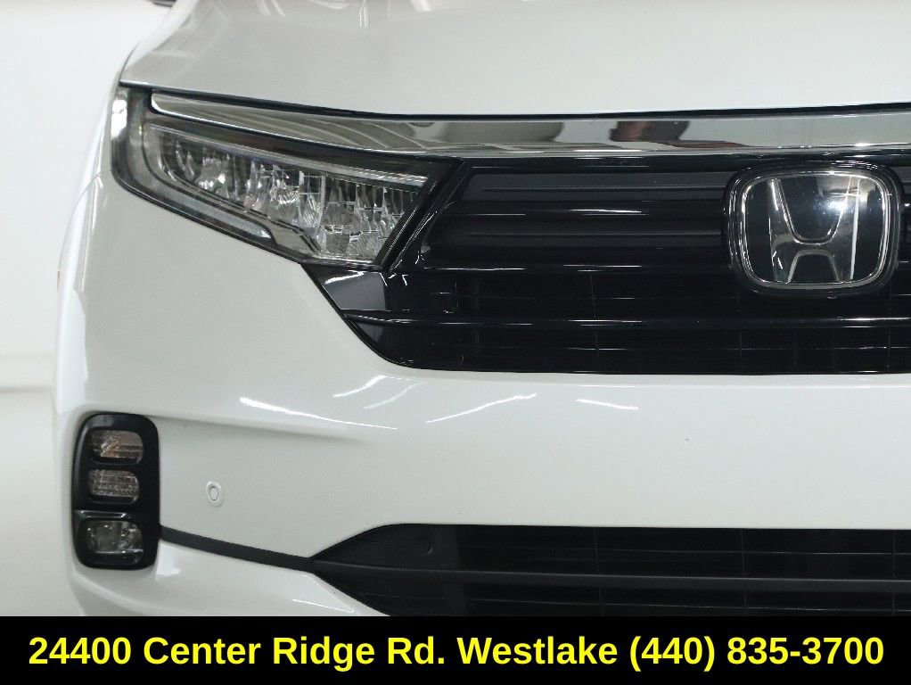 Used 2023 Honda Odyssey Elite image 7