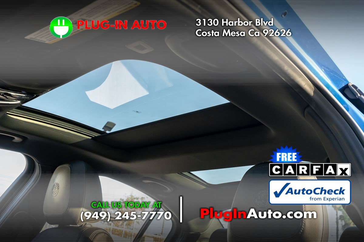 Used 2023 Alfa Romeo Giulia Veloce image 2