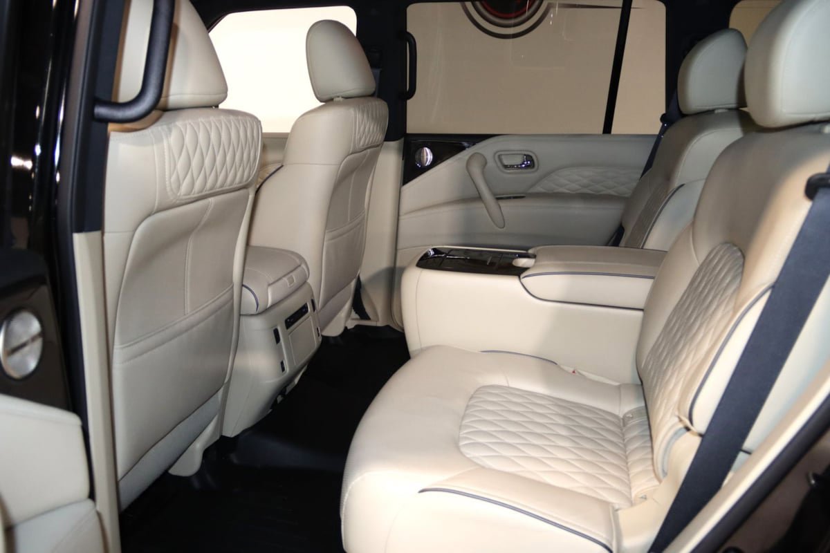 Used 2024 INFINITI QX80 Sensory AWD/4WD image 60