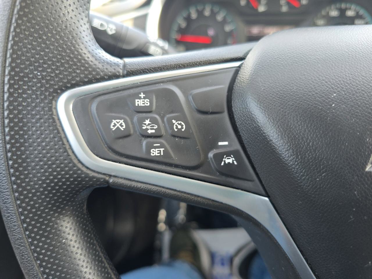 Used 2023 Chevrolet Malibu LT FWD image 21