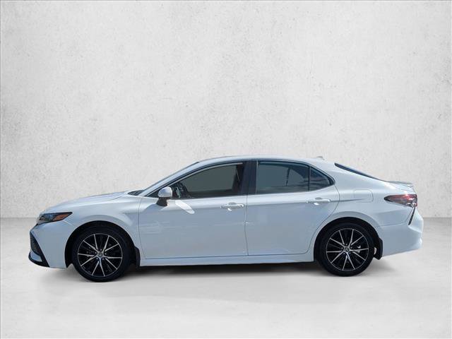 Used 2024 Toyota Camry SE FWD image 9