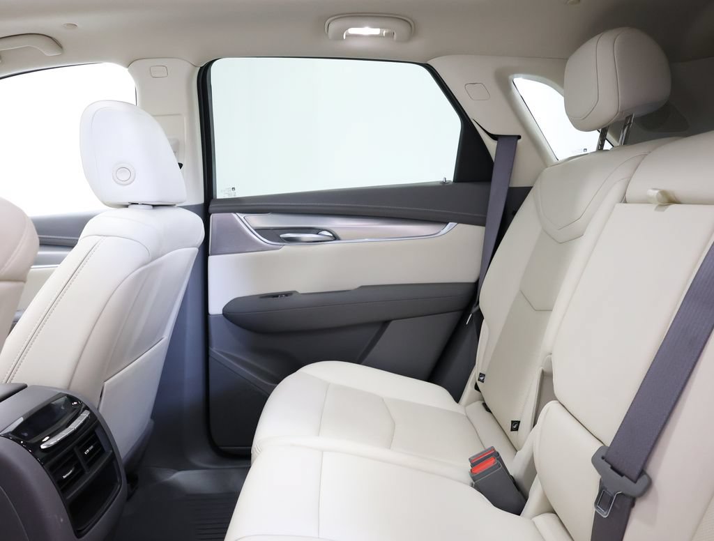 Used 2021 Cadillac XT5 Premium Luxury AWD/4WD image 27