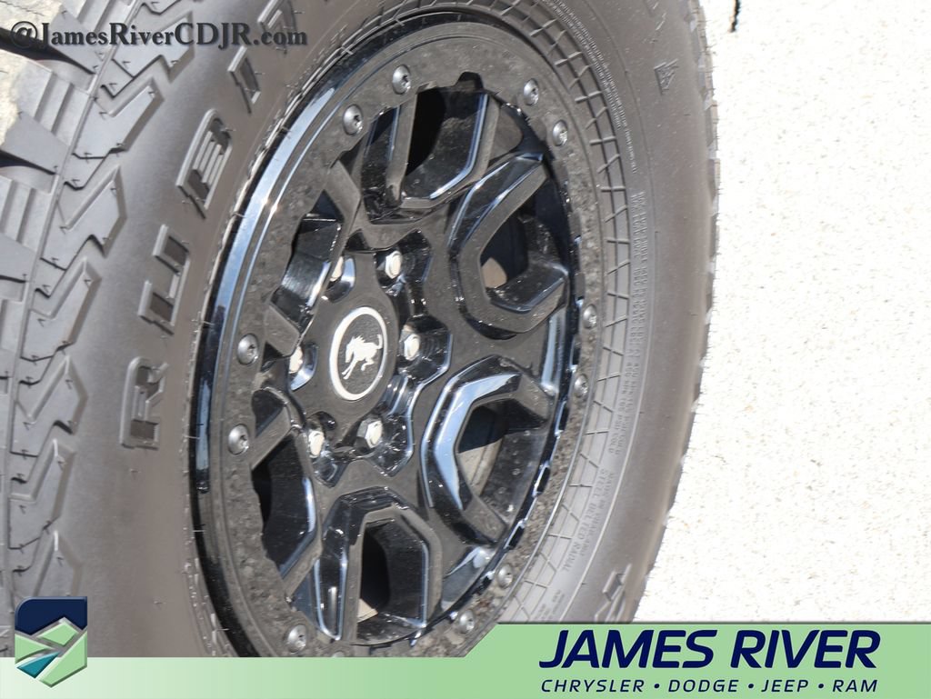 Used 2024 Ford Bronco Wildtrak AWD/4WD image 38