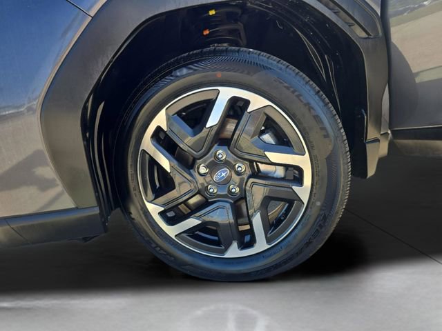 Used 2025 Subaru Forester Premium image 28