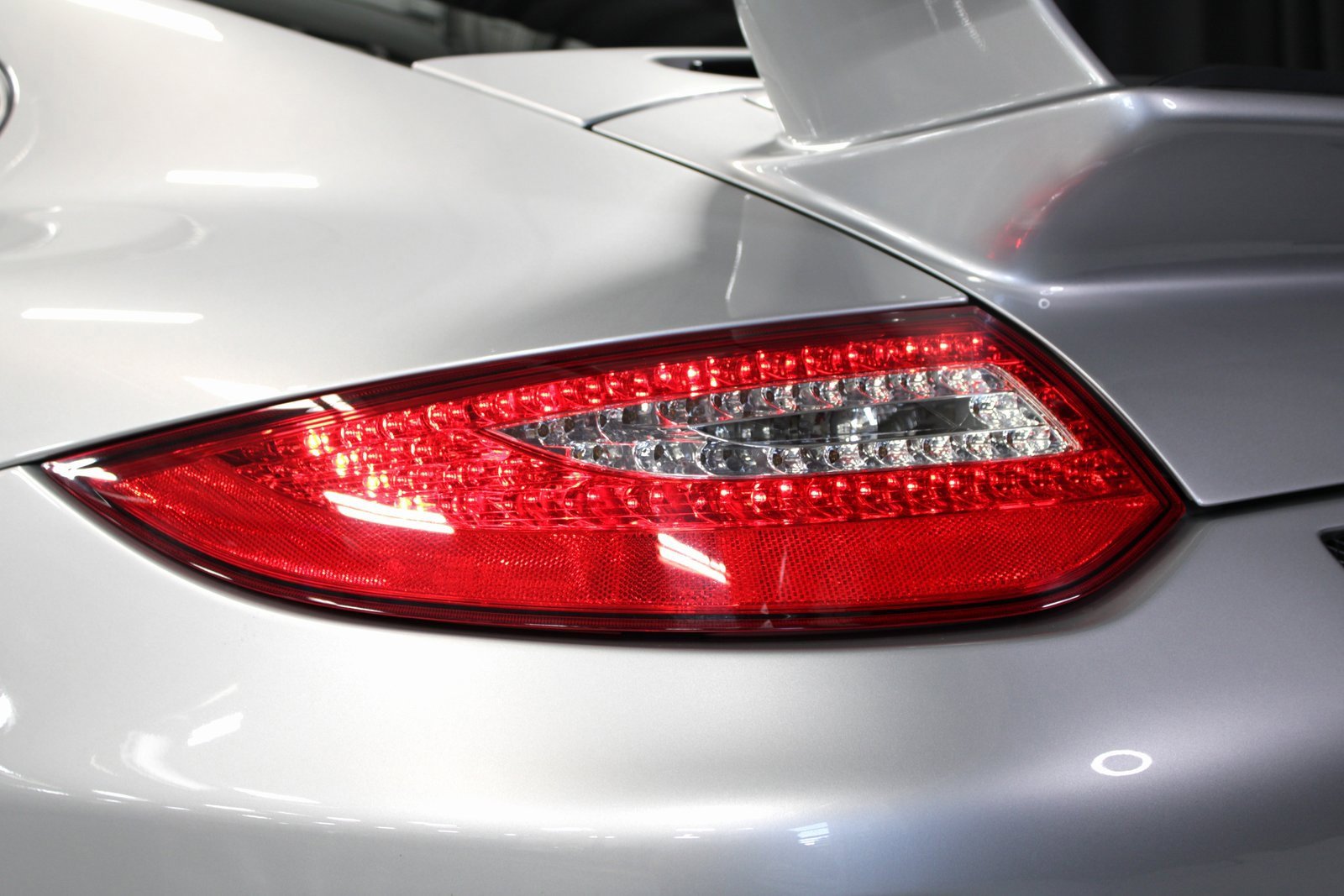 Used 2010 Porsche 911 GT3 image 16
