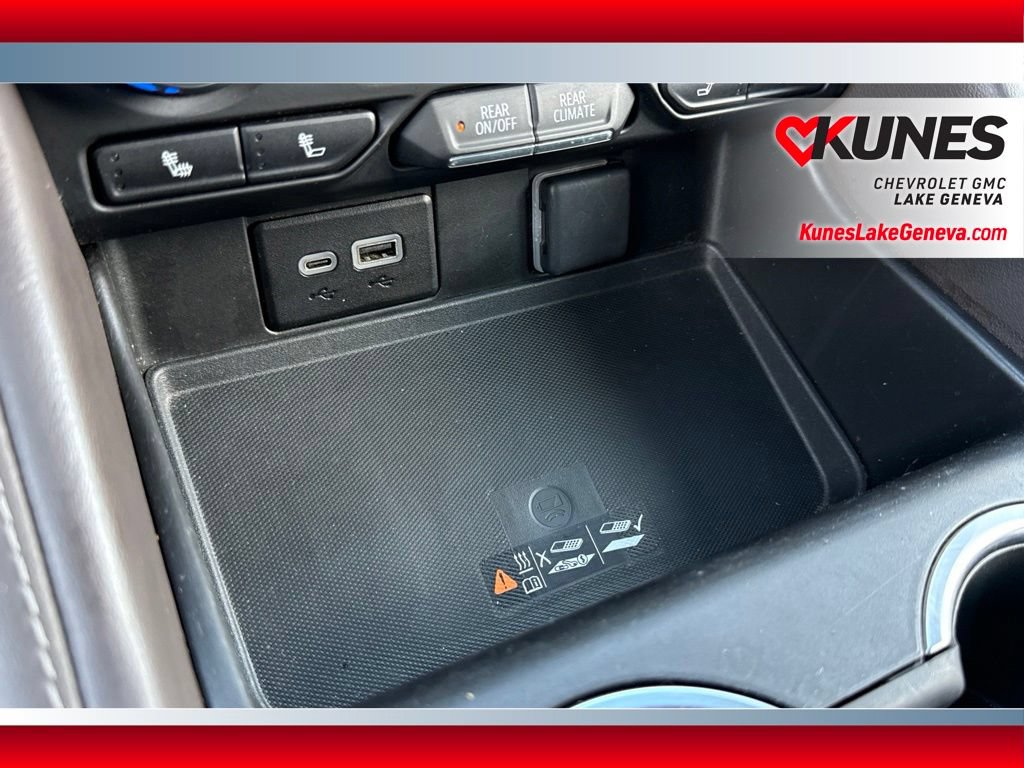 Used 2024 Chevrolet Tahoe LT AWD/4WD image 31