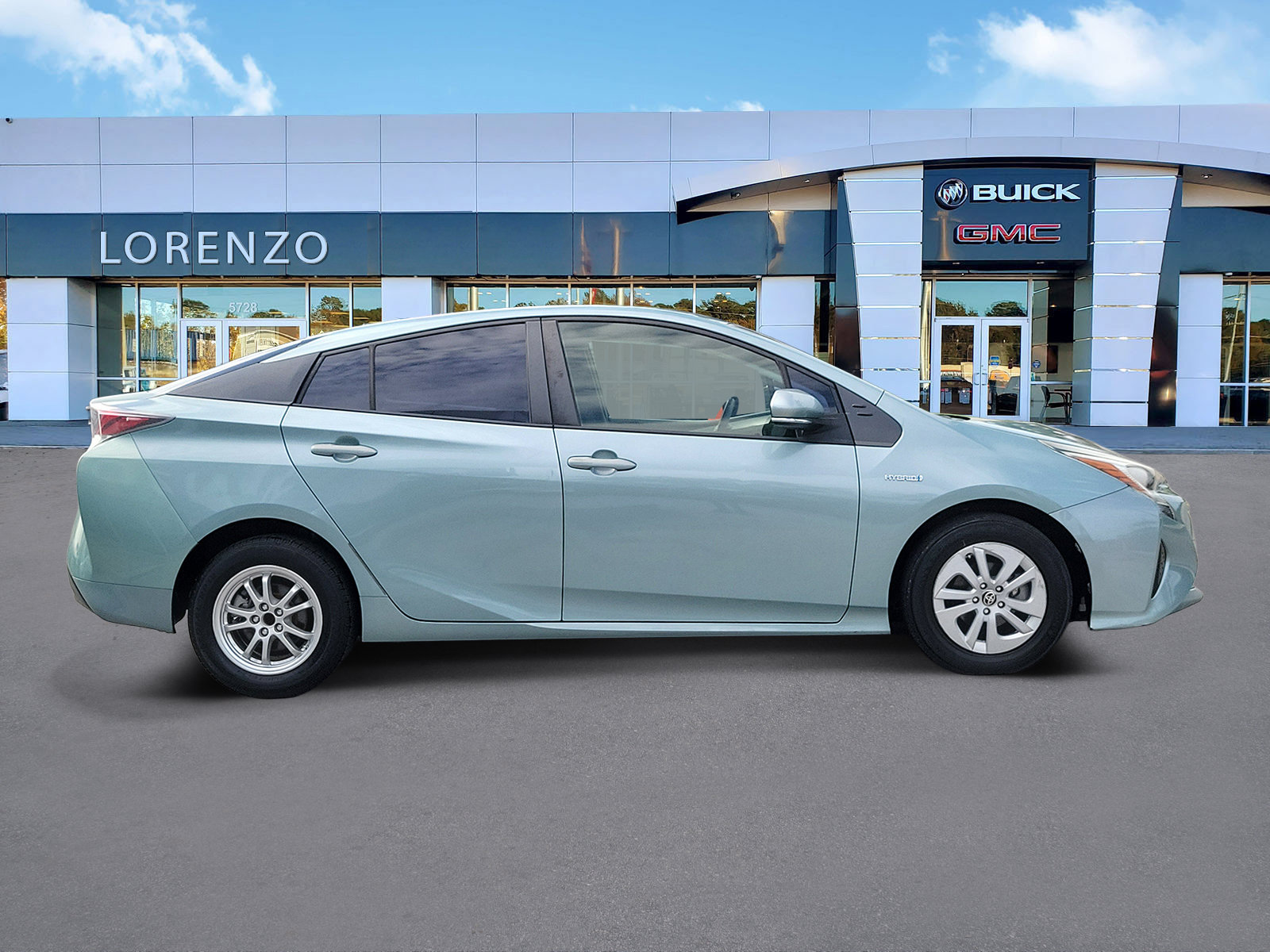 Used 2016 Toyota Prius Two FWD image 4