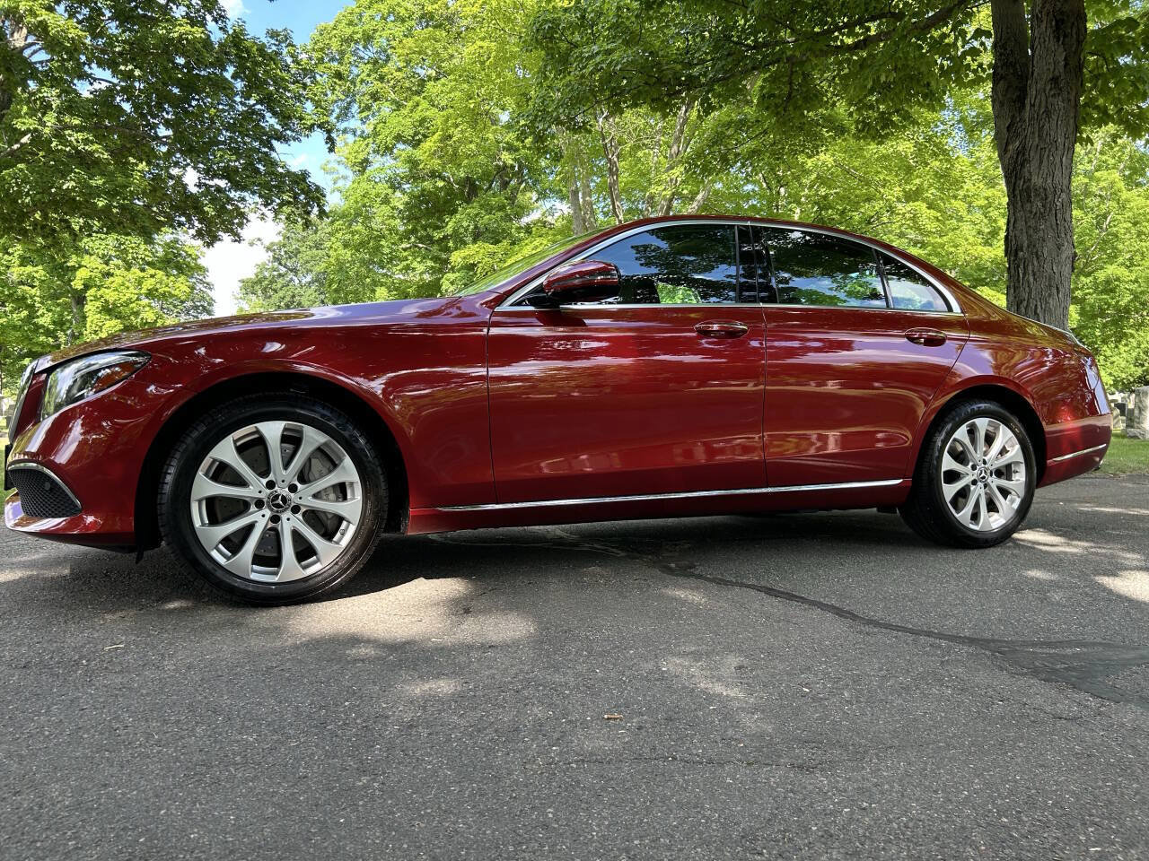 Used 2019 Mercedes-Benz E 450 4MATIC Sedan w/ Driver Assistance Package image 38