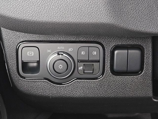 New 2025 Mercedes-Benz Sprinter 2500 image 30