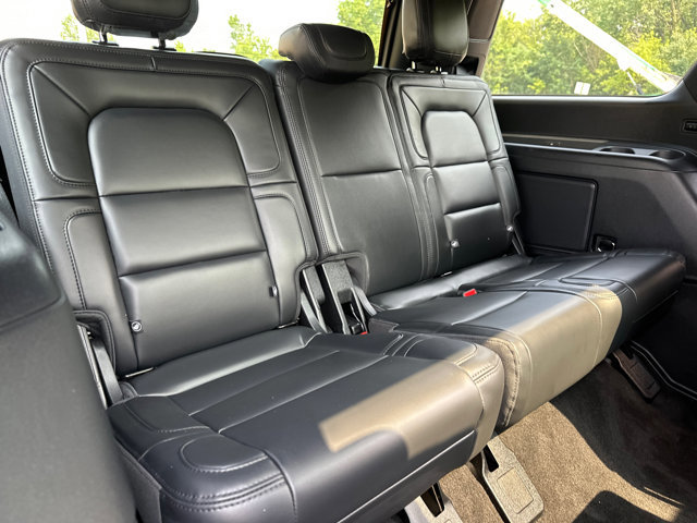 Used 2022 Lincoln Navigator Reserve image 35
