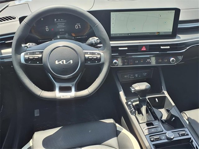 New 2025 Kia K5 GT-Line w/ GT-Line Premium Package image 5