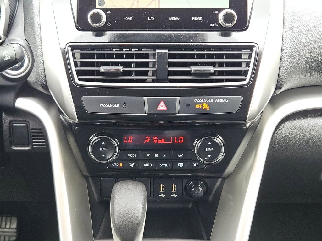 Used 2025 Mitsubishi Eclipse Cross SE AWD/4WD image 21