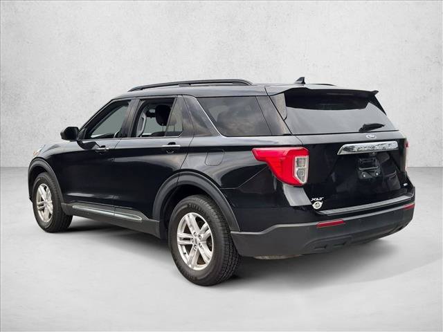 Used 2020 Ford Explorer XLT w/ Comfort Package AWD/4WD image 7