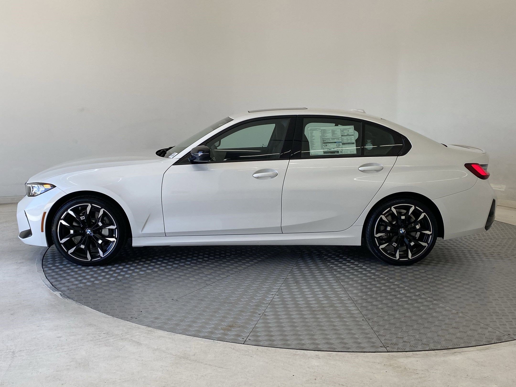 Used 2025 BMW 330i xDrive Sedan w/ M Sport Package image 2