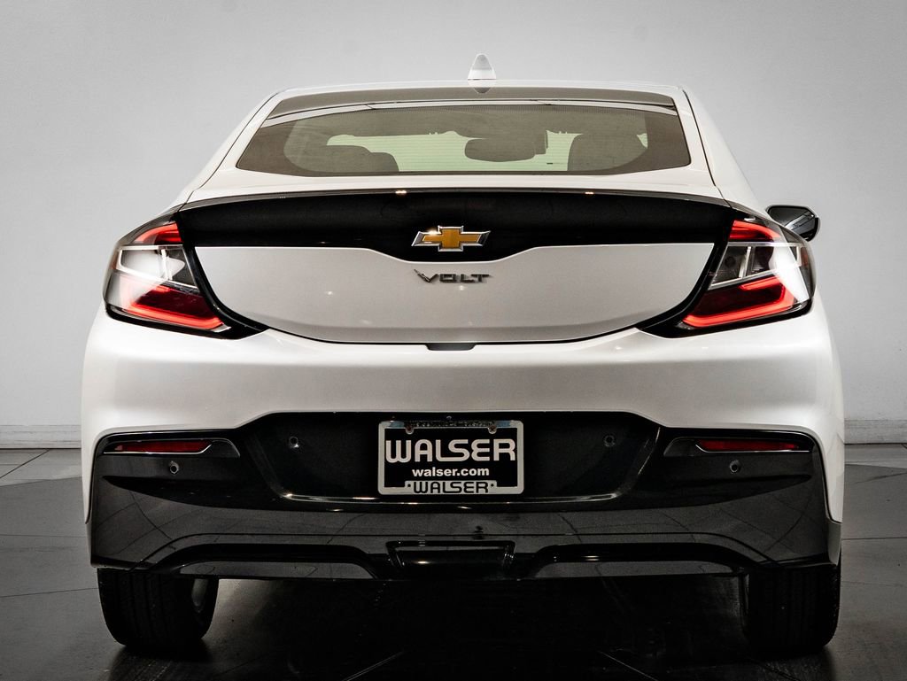Used 2017 Chevrolet Volt Premier w/ Driver Confidence II Package FWD image 7