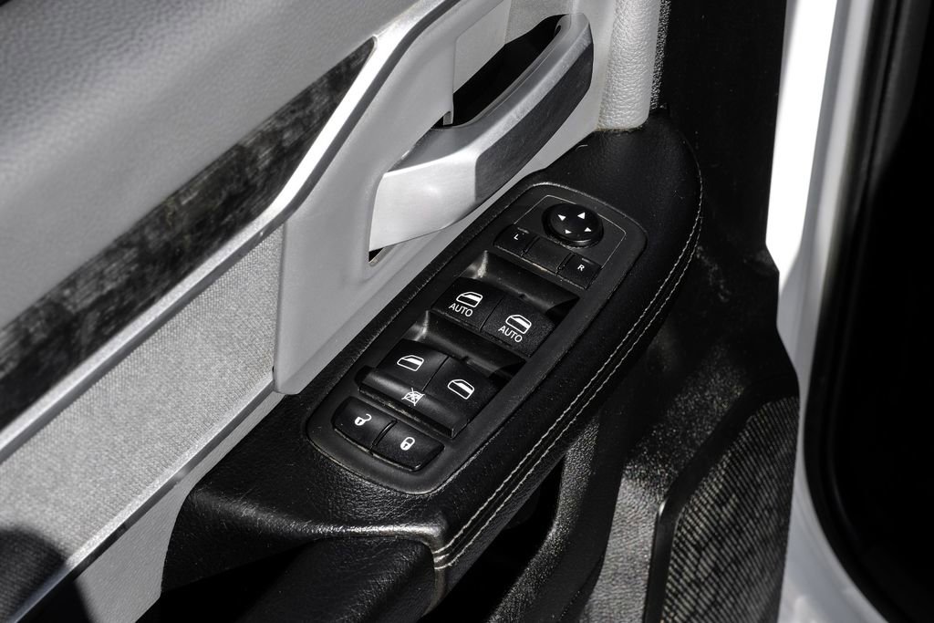 Used 2021 RAM 2500 Big Horn image 42