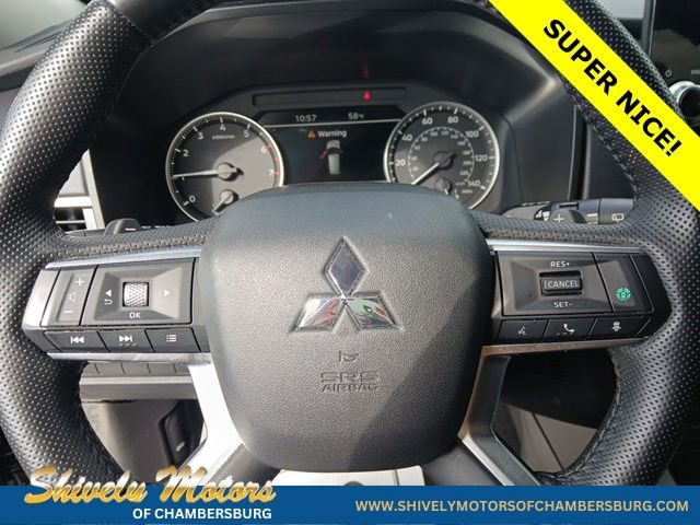 Used 2024 Mitsubishi Outlander SE image 30