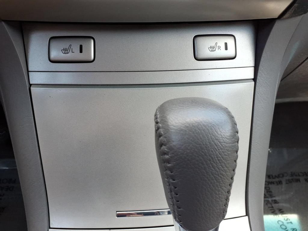Used 2008 Toyota Solara SLE FWD image 25