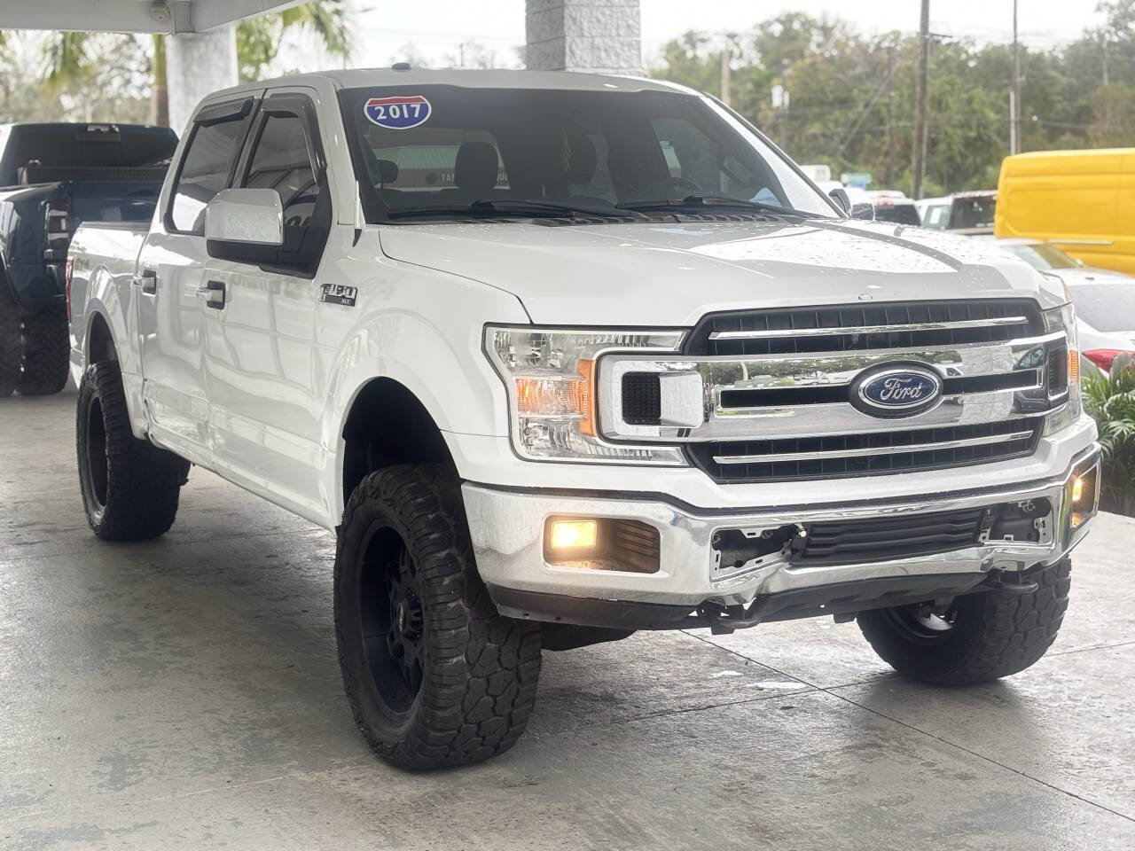 Used 2018 Ford F150 XLT AWD/4WD image 11