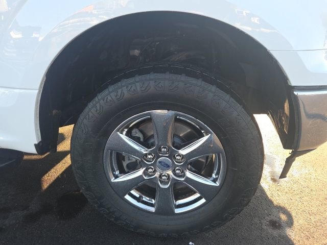 Used 2020 Ford F150 XLT w/ Equipment Group 302A Luxury image 2