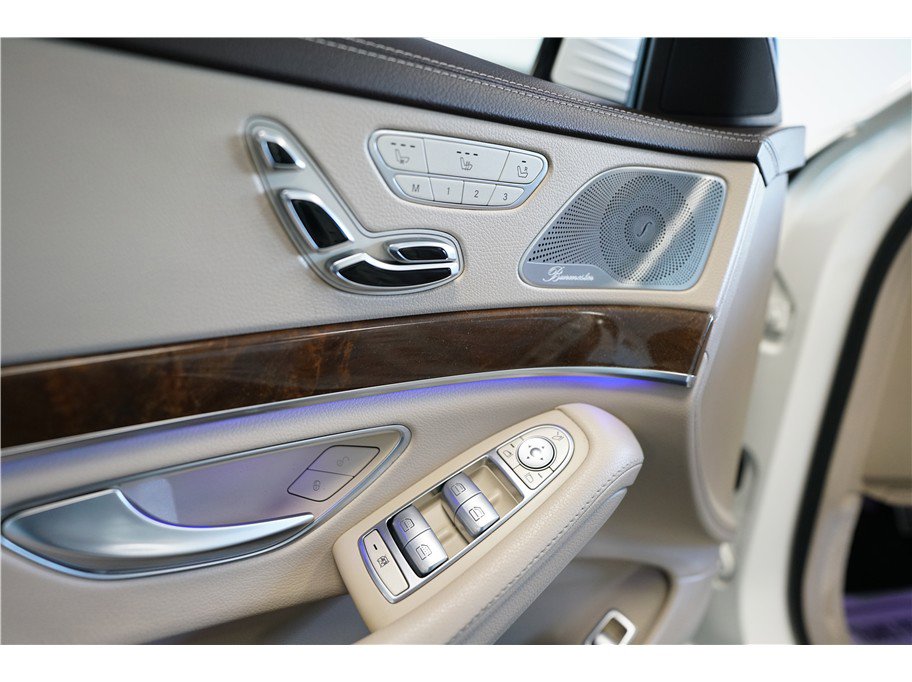 Used 2015 Mercedes-Benz S 550 Sedan image 19