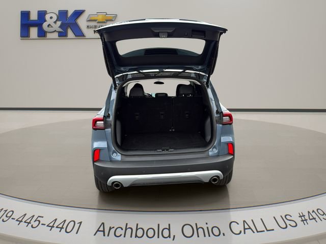Used 2025 Ford Escape Platinum AWD/4WD image 11