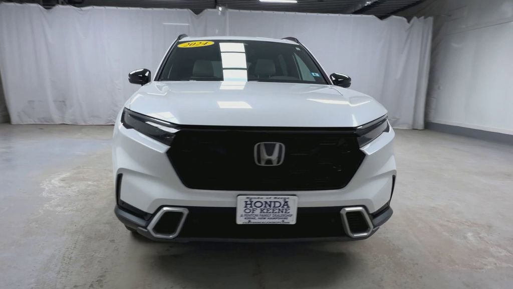 Used 2024 Honda CR-V Sport Touring image 3