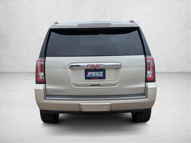 Used 2017 GMC Yukon Denali w/ Open Road Package AWD/4WD image 7