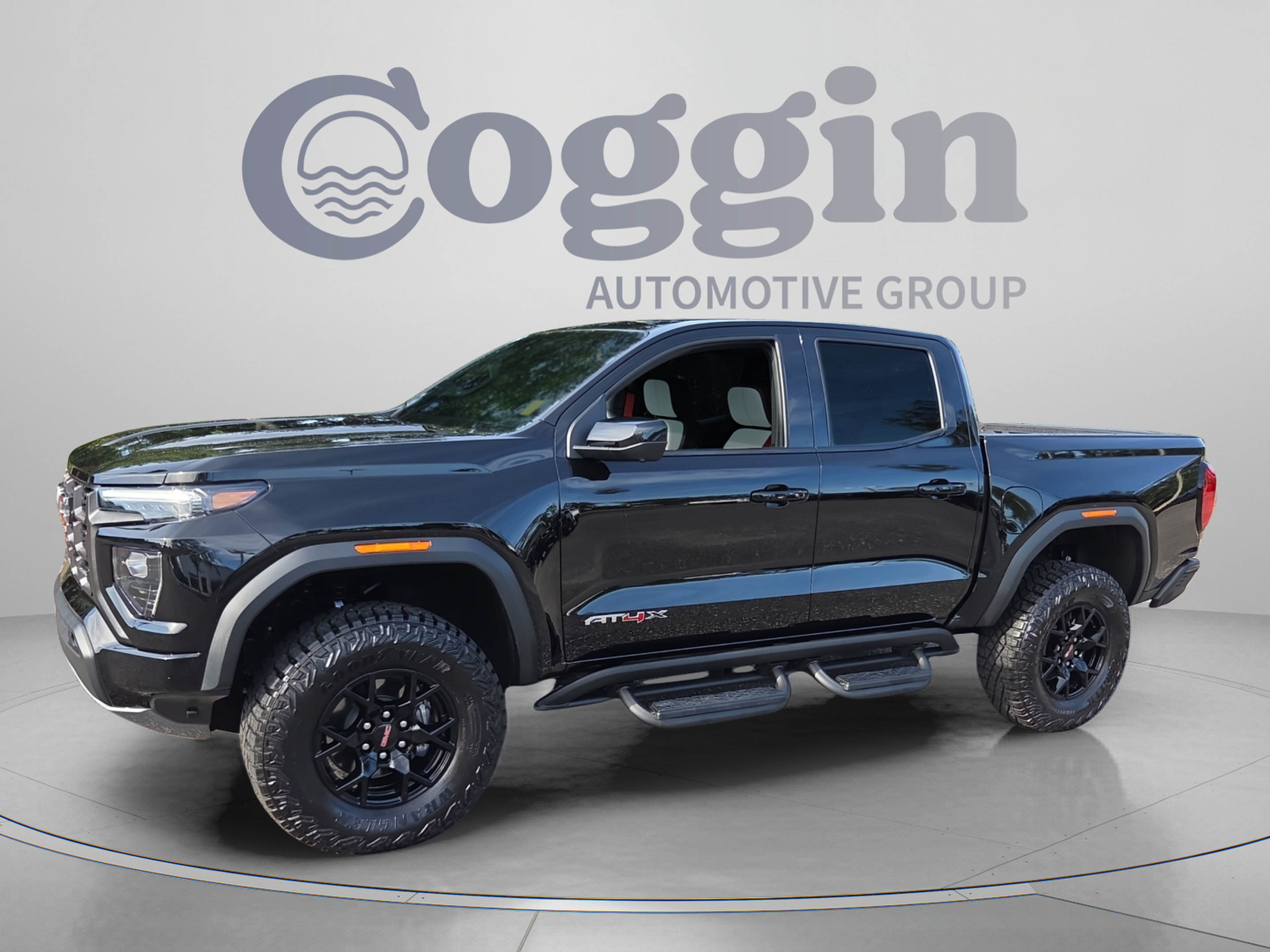 Used 2026 GMC Canyon AT4X AWD/4WD image 1