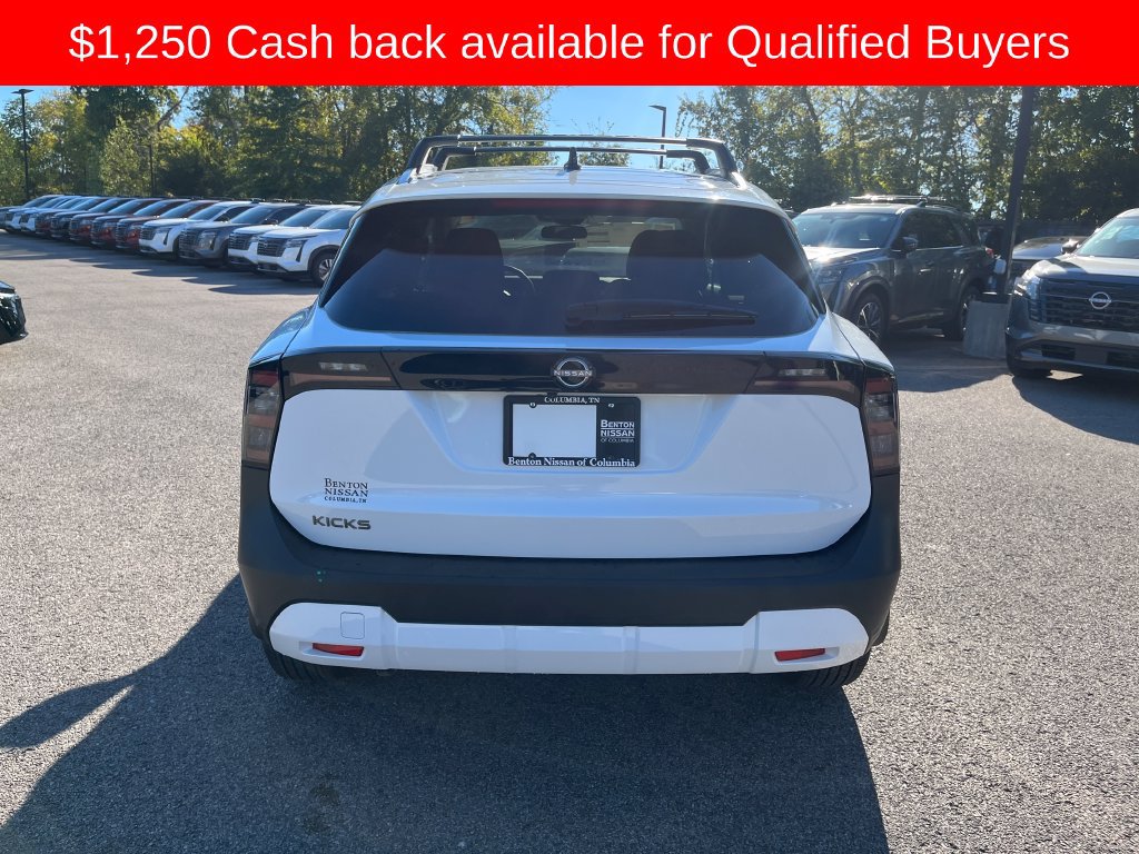 New 2027 Nissan Kicks SV w/ SV Premium Package FWD image 10