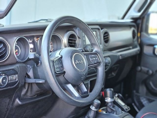 Used 2018 Jeep Wrangler Unlimited Sport image 12