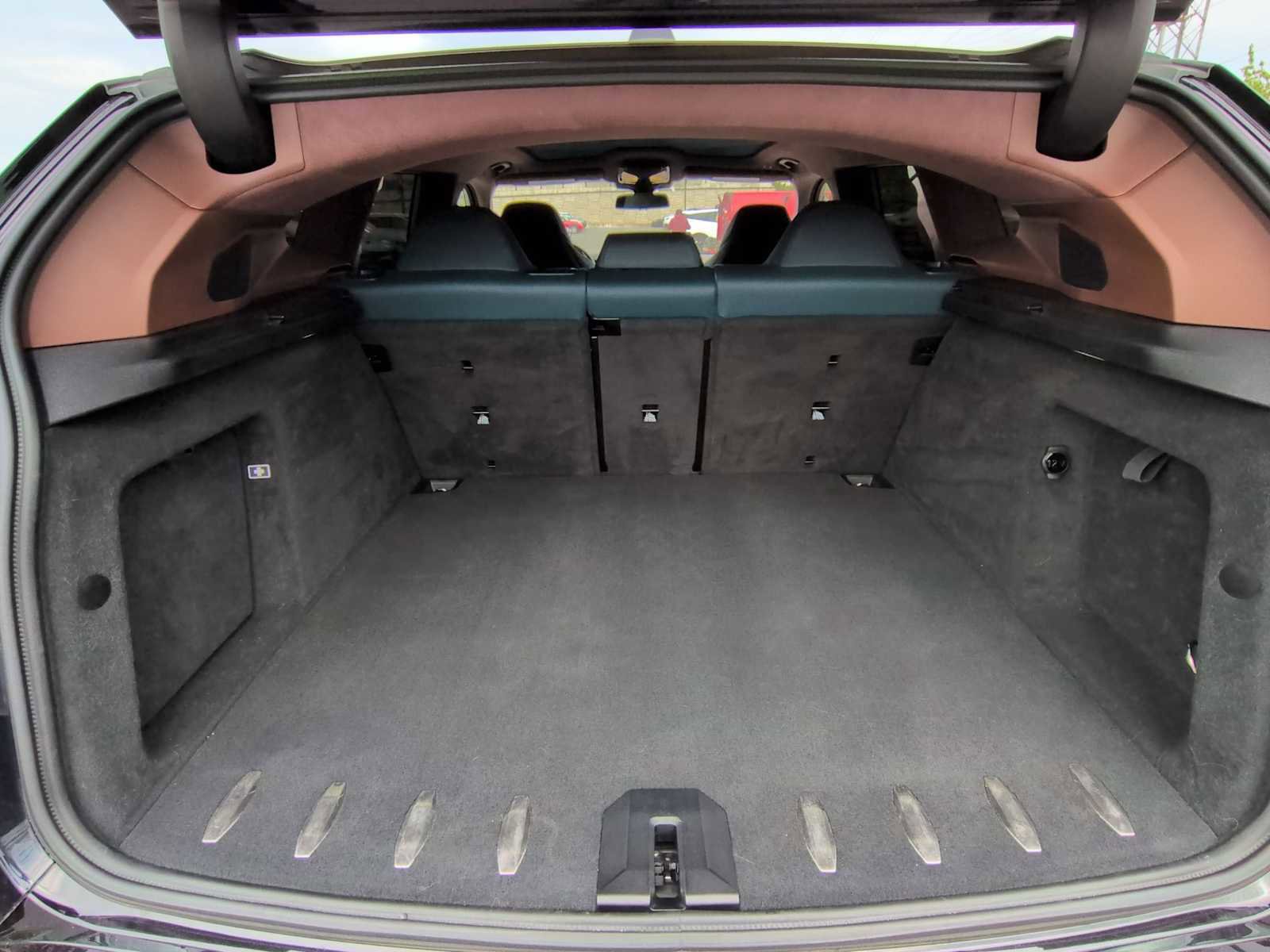 Used 2023 BMW XM image 35