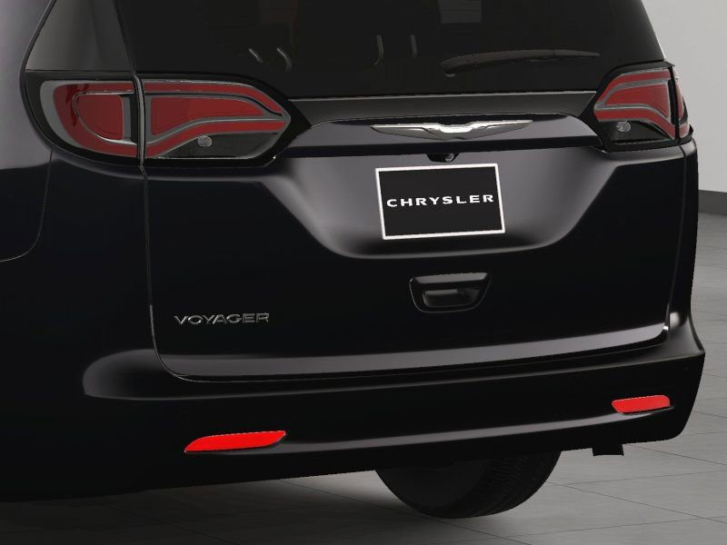 New 2025 Chrysler Voyager LX image 16