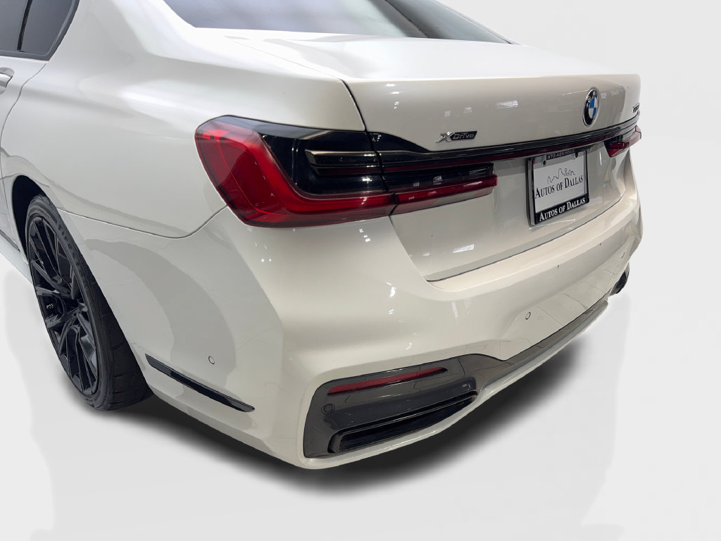 Used 2022 BMW 750i xDrive w/ Executive Package AWD/4WD image 21