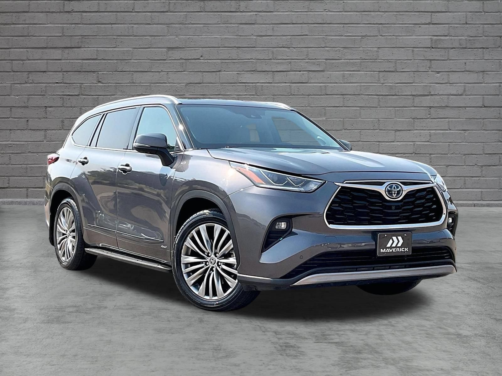 Used 2022 Toyota Highlander Platinum