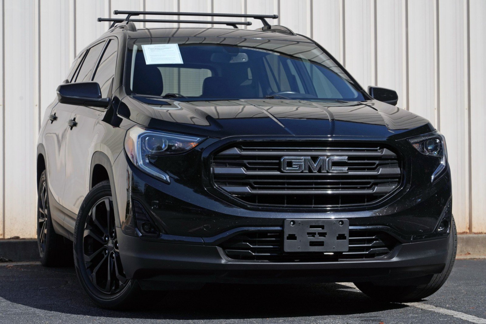 Used 2019 GMC Terrain SLT w/ Preferred Package AWD/4WD image 2