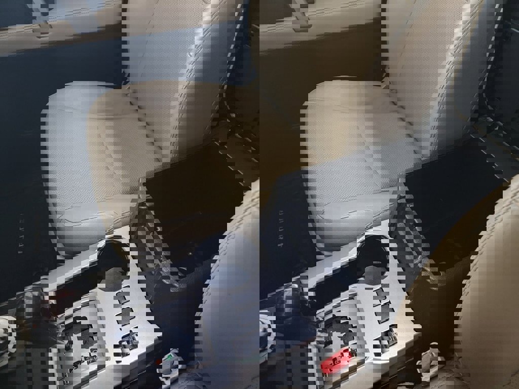 Used 2014 Toyota 4Runner Limited image 23